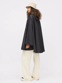 & Poncho U Vind- og vanntett poncho i unisex