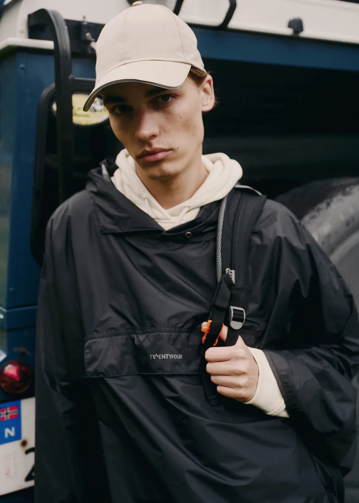 & Poncho U Vind- og vanntett poncho i unisex